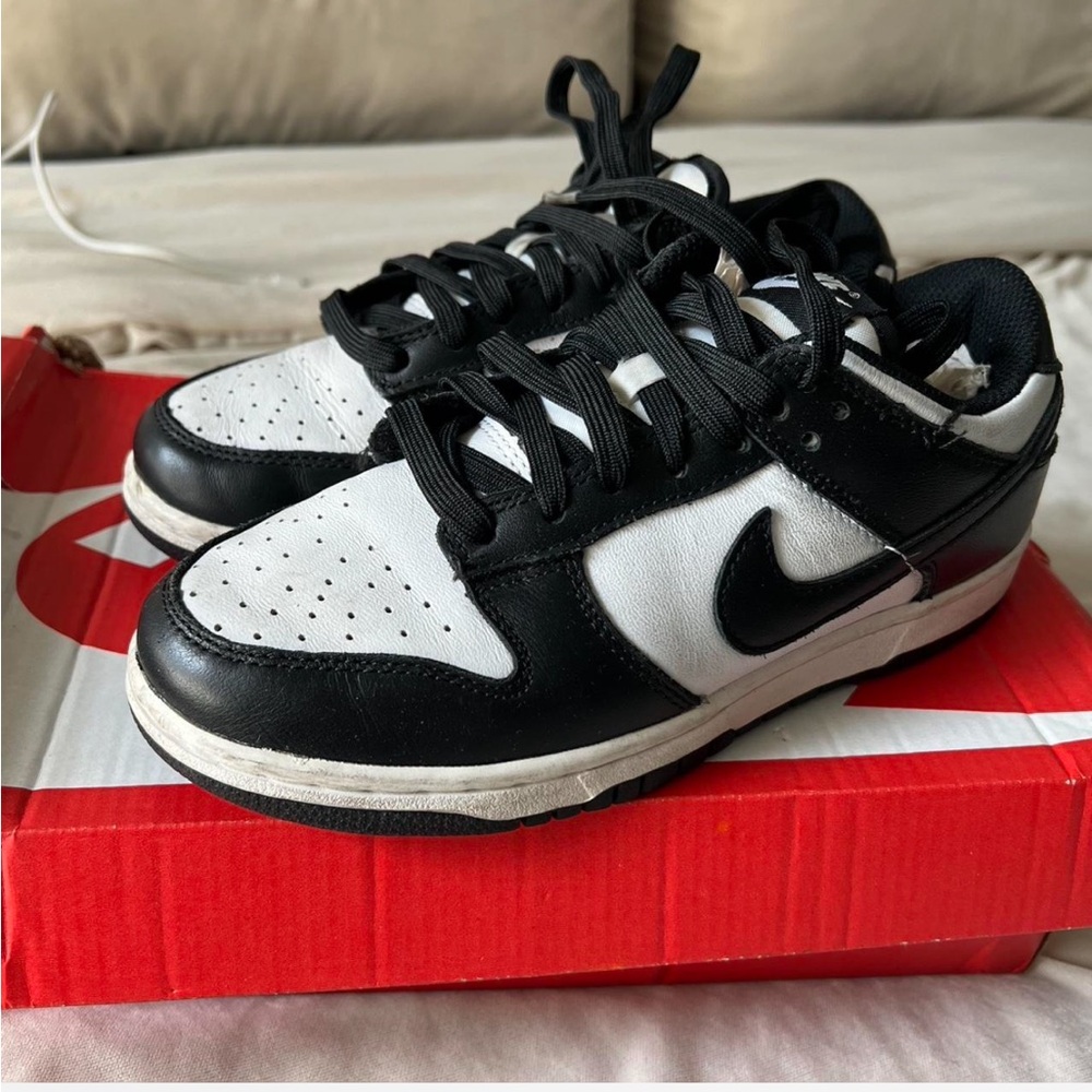 Nike Kids Black and White Sneakers